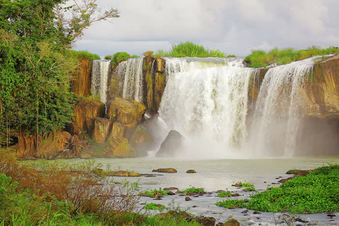 buon me thuot vietnam waterfalls